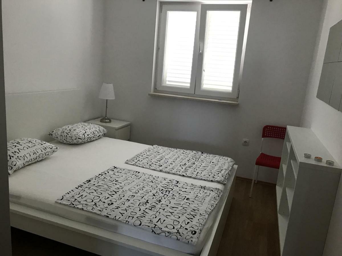Apartments Gazebo Trogir Exteriör bild